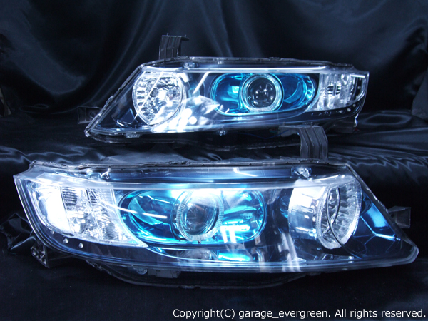 ホンダ ホンダ　RB1/2　オデッセイ　前期　右ヘッドライト　HID　200909137