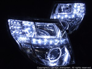 E51 エルグランド 中期/後期 AFS車 ドレスアップヘッドライト 44発高輝度LED＆4連LEDイカリング仕様