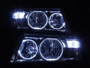 現物加工　キャンピングカー24Vコースター　トラックバス 　LEDイカリングヘッドライト