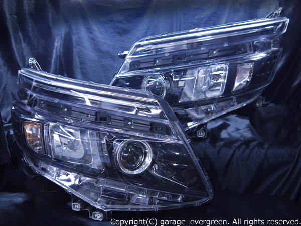 トヨタ ZZR80系 ヴォクシー 前期 純正LEDロービーム車用 純正ドレスアップヘッドライト LEDイカリング＆高輝度白色LED12発増設＆Hi部間接照明&純正ラインLEDポジション 白色LED打替え