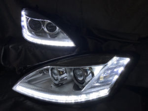 W221 Sクラス 後期 純正ポジション部 白LED色替え仕様 純正加工 ドレスアップ ヘッドライト