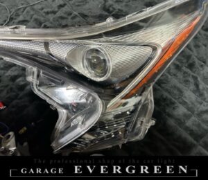 ワンオフ加工 ZVW50 プリウス 前期 シーケンシャルウインカー＆LEDイカリング 仕様 純正加工品 ドレスアップ ヘッドライト