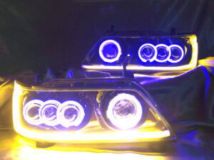 C35 ローレル 後期 メダリスト 単眼＆3連プロジェクター移植＆シーケンシャルウインカー＆RGBフルカラーLEDプロジェクター＆インナー塗装 仕様 純正加工品 ドレスアップ ヘッドライト