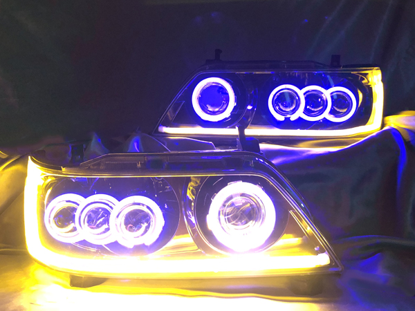 C35 ローレル 後期 メダリスト 単眼&3連プロジェクター移植&シーケンシャルウインカー&RGBフルカラーLEDプロジェクター&インナー塗装 仕様 純正加工品 ドレスアップ ヘッドライト