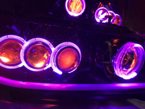 C35 ローレル 後期 メダリスト 単眼＆3連プロジェクター移植＆シーケンシャルウインカー＆RGBフルカラーLEDプロジェクター＆インナー塗装 仕様 純正加工品 ドレスアップ ヘッドライト