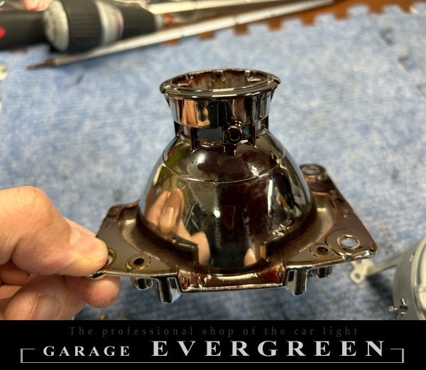 再メッキ加工！アウディ TT 8N 純正 ヘッドライト レンズクリーニング＆コーティング済み