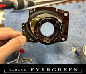 再メッキ加工！アウディ TT 8N 純正 ヘッドライト レンズクリーニング＆コーティング済み