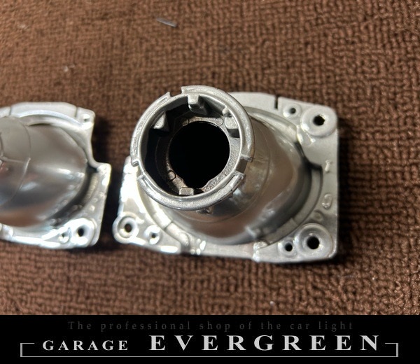 再メッキ加工！アウディ TT 8N 純正 ヘッドライト レンズクリーニング＆コーティング済み