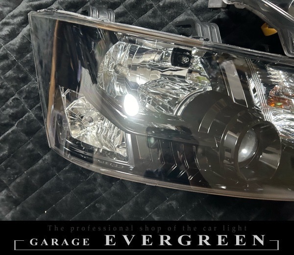 デリカ D5 インナー艶有りブラック塗装＆レンズコーティング 仕様 純正加工品 ドレスアップ ヘッドライト