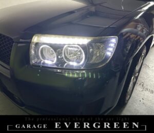 SG5/SG9フォレスター 後期 インナーブラック塗装&4連イカリング&白LED増設 仕様 純正加工品 ドレスアップ ヘッドライト 取り付け